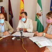 Chacón, Román y Mª Ángeles Martínez