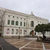 El Ayuntamiento de El Puerto en una foto de archivo El Ayuntamiento de El Puerto en una foto de archivo