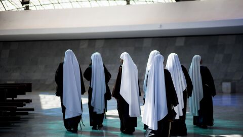 Un grupo de monjas