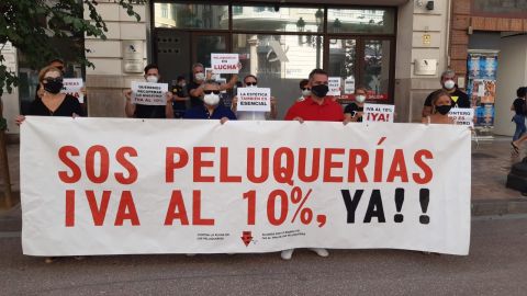 PIDEN LA REDUCCI&Oacute;N DEL IVA AL 10% 
