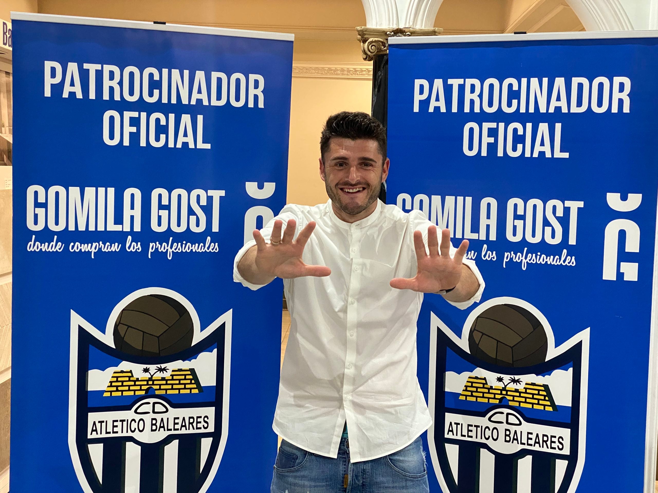 Juan Carlos Sánchez, presentado como jugador del Atlético Baleares Juan Carlos Sánchez, presentado como jugador del Atlético Baleares