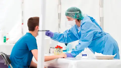 laSexta Noticias Fin de Semana (29-08-20) Euskadi registra su récord diario de contagios desde el inicio de la pandemia con 866 nuevos casos laSexta Noticias Fin de Semana (29-08-20) Euskadi registra su récord diario de contagios desde el inicio de la pandemia con 866 nuevos casos