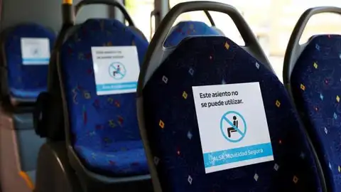 Imagen de archivo de un autobús Imagen de archivo de un autobús