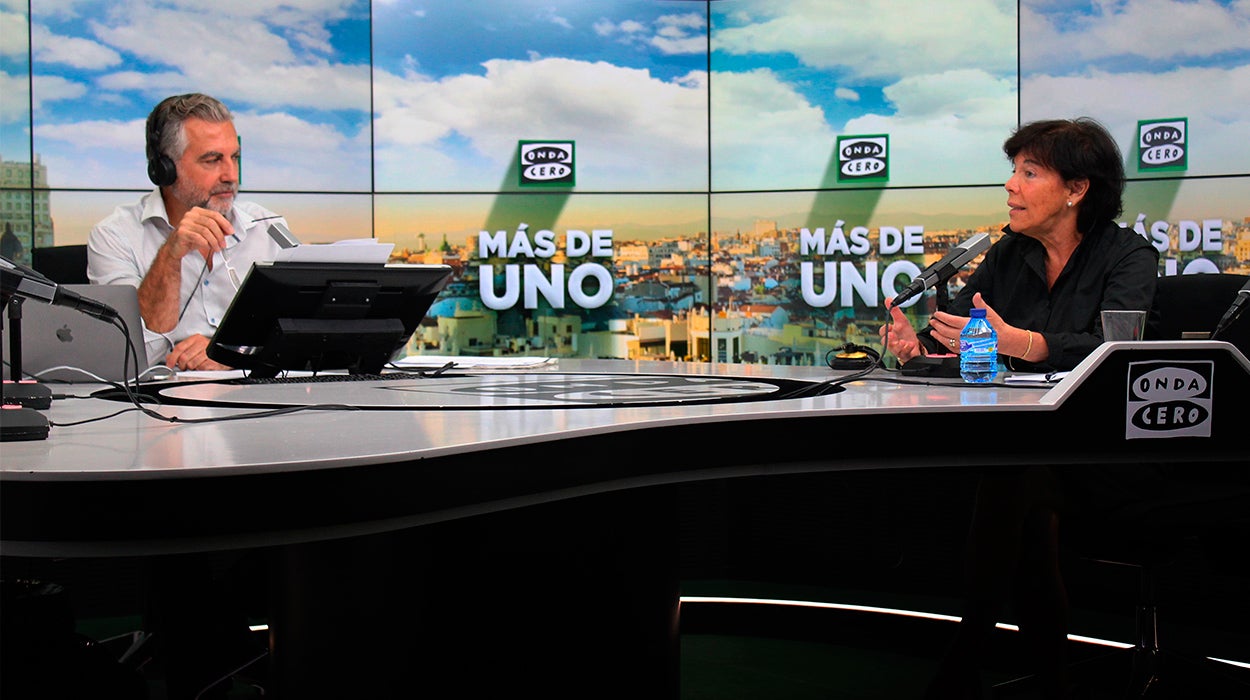 VÍDEO completo de la entrevista a Isabel Celaá en Más de uno VÍDEO completo de la entrevista a Isabel Celaá en Más de uno