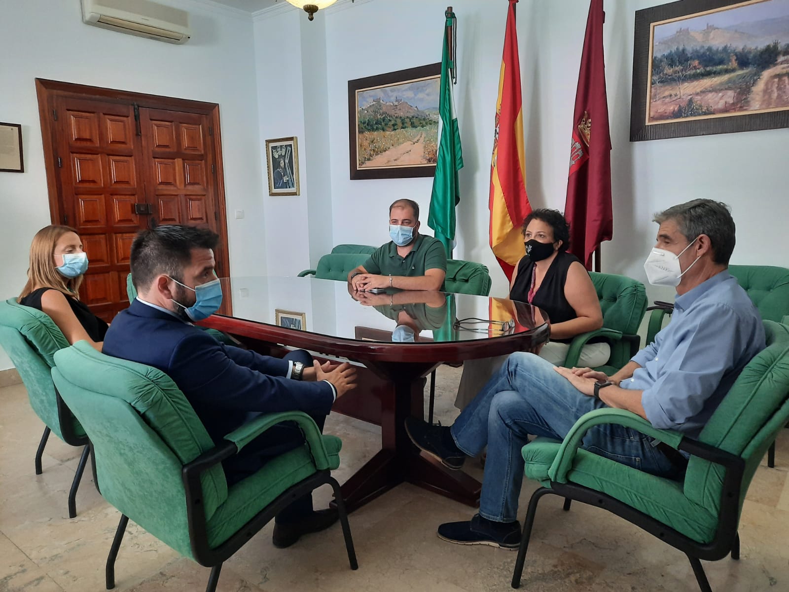 González y Gambín acuerdan impulsar la promoción de 'Arcis' como motor económico de la Sierra González y Gambín acuerdan impulsar la promoción de 'Arcis' como motor económico de la Sierra