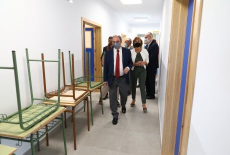 Aragón contará con 400 nuevos profesores en la vuelta a las aulas Aragón contará con 400 nuevos profesores en la vuelta a las aulas