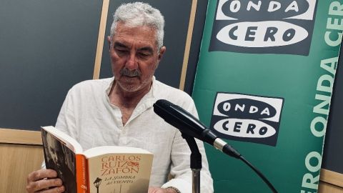 Manuel Avil&eacute;s