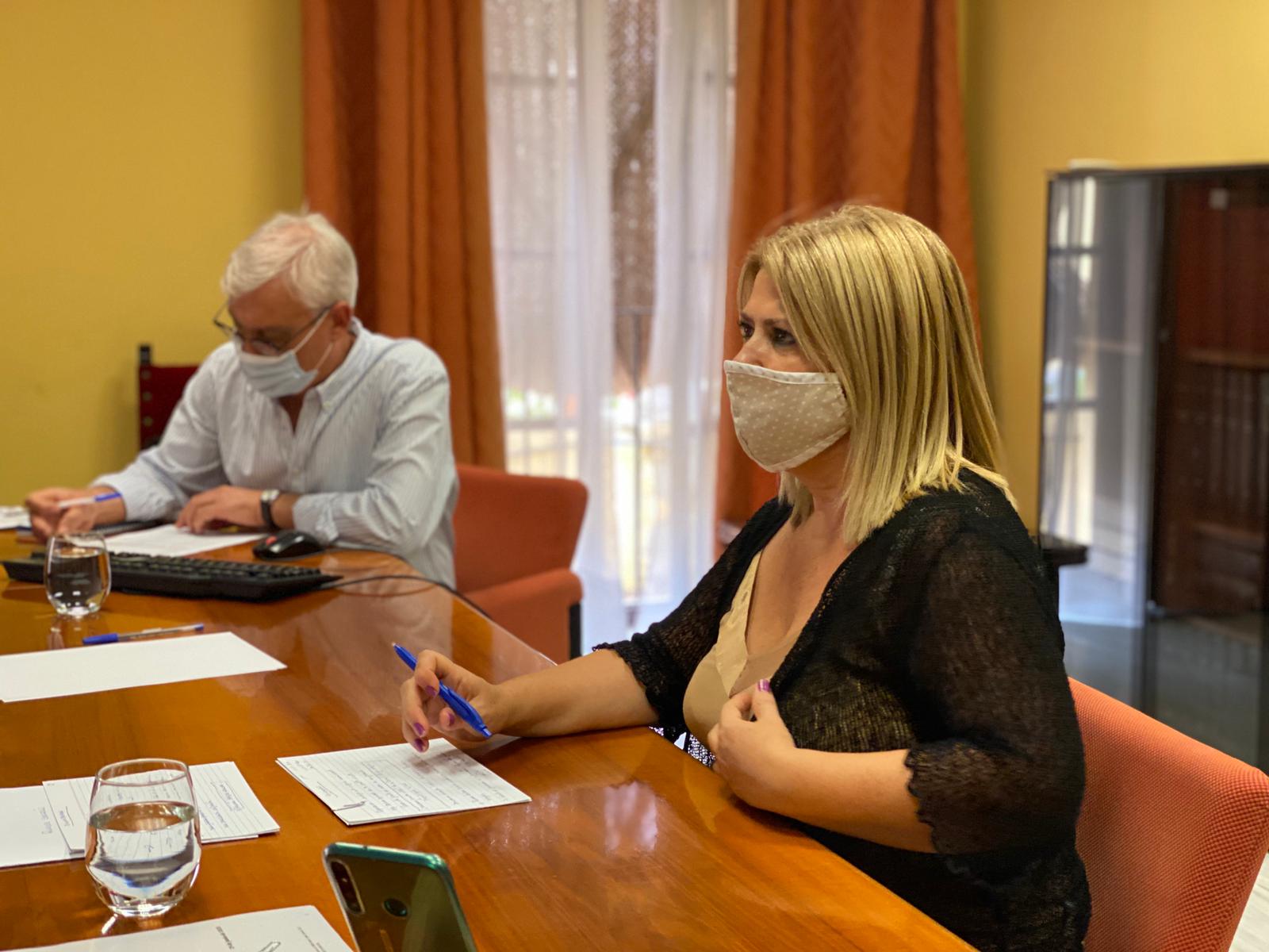 Primera reunión telemática de Ayuntamiento y colegios para coordinar la vuelta a las aulas Primera reunión telemática de Ayuntamiento y colegios para coordinar la vuelta a las aulas