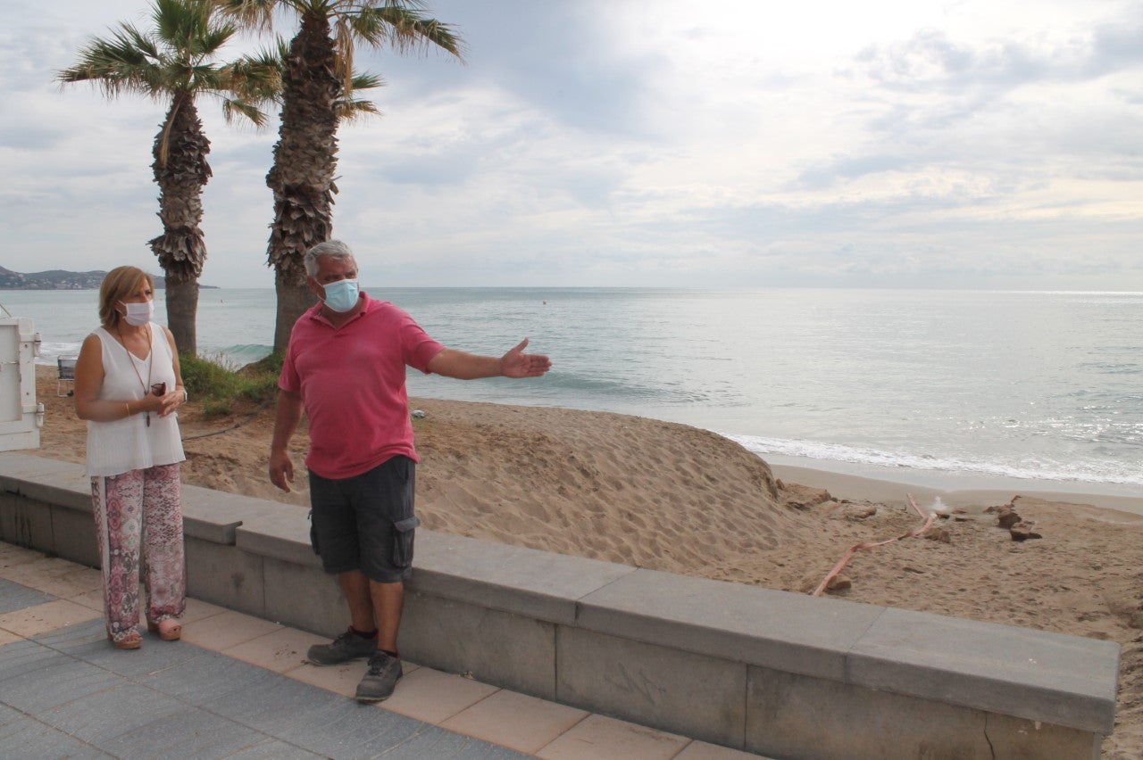 Benicàssim reclama a Costas una solución urgente para la playa del Heliópolis Benicàssim reclama a Costas una solución urgente para la playa del Heliópolis