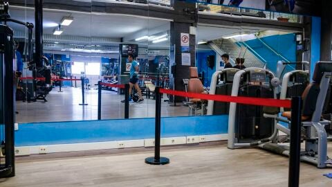 Reabre a zona fitness de Paco Paz