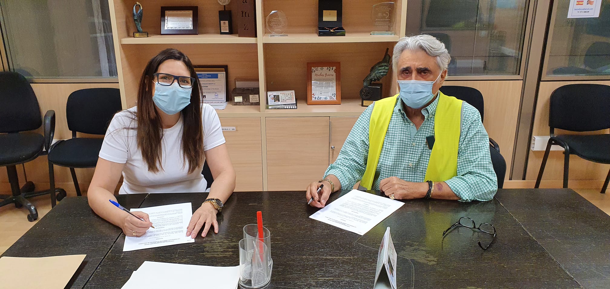 Mercadona dona 20 toneladas de productos de primera necesidad al Banco de Alimentos de Mallorca Mercadona dona 20 toneladas de productos de primera necesidad al Banco de Alimentos de Mallorca