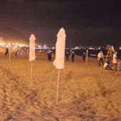 Jóvenes en la playa