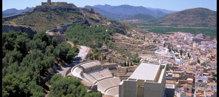 Compromís presenta una iniciativa en Les Corts para que la titularidad del Castillo de Sagunto pase a la Generalitat Compromís presenta una iniciativa en Les Corts para que la titularidad del Castillo de Sagunto pase a la Generalitat