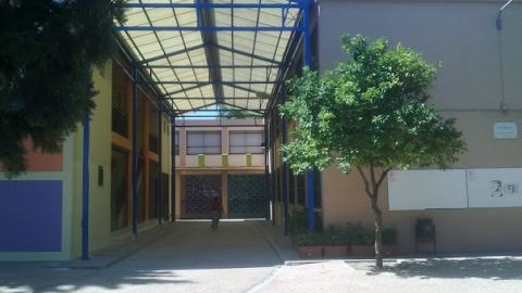 Colegio Luis Vives, en Jerez
