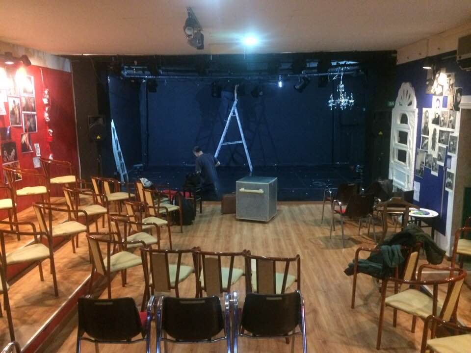 Talleres Infantiles de Teatro Infantil y Familiar, en castellano e ingles, en el Teatro de la Sensación Talleres Infantiles de Teatro Infantil y Familiar, en castellano e ingles, en el Teatro de la Sensación
