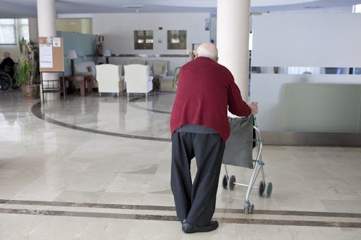 El IMAS y Salud aislarán a positivos asintomáticos de residencias en un nuevo centro "para rebajar la tensión" El IMAS y Salud aislarán a positivos asintomáticos de residencias en un nuevo centro "para rebajar la tensión"