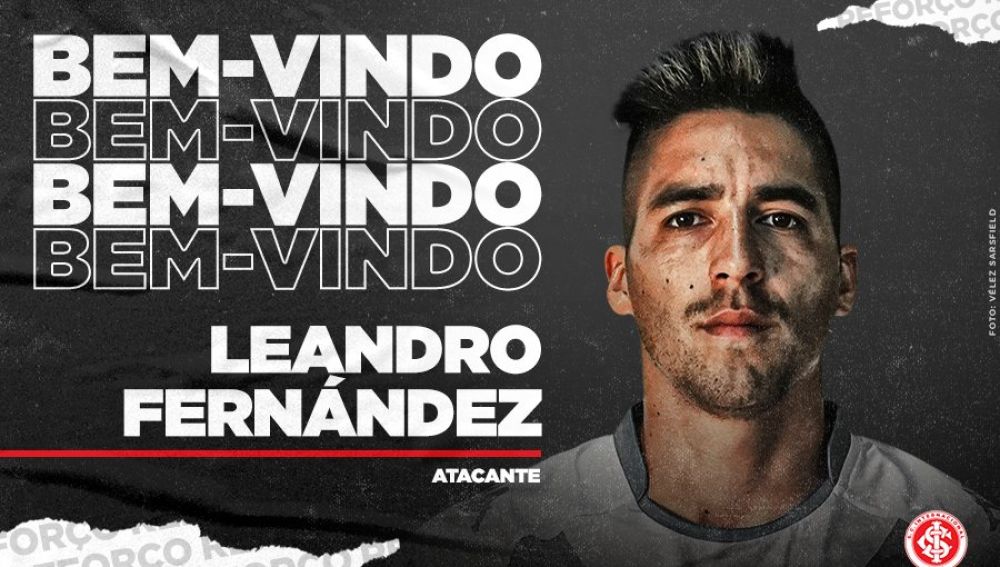 Leandro Fernández, presentado como nuevo jugador del Internacional de Porto Alegre.