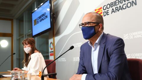 Sira Repolll&eacute;s, consejera de Sanidad, y Felipe Faci, consejero de Educaci&oacute;n