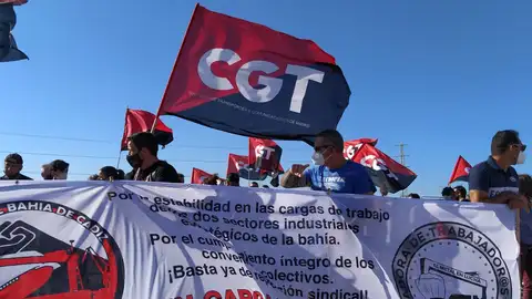 Instantes de la movilización hasta Puerto Real Instantes de la movilización hasta Puerto Real