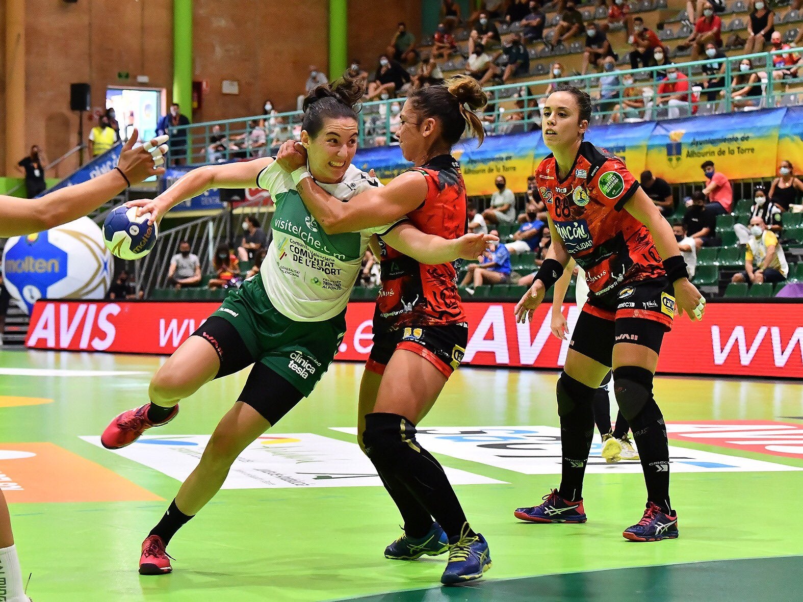 El Club Balonmano Elche apuesta por Carrús y estudia el cambio de nombre El Club Balonmano Elche apuesta por Carrús y estudia el cambio de nombre