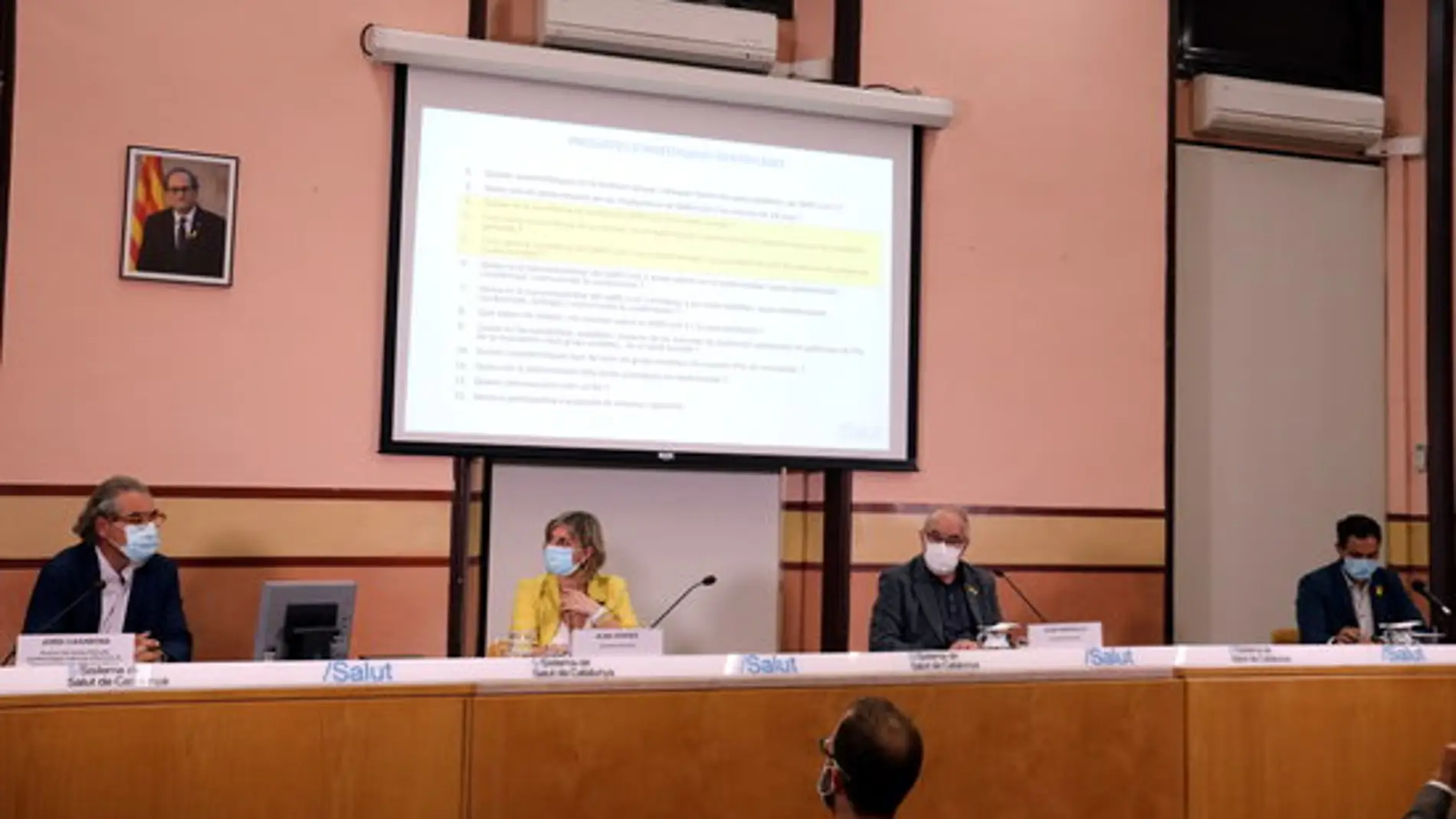 La Consellera de Salut Alba Vergés i el Conseller d'Educació Josep Bargalló en roda de premsa