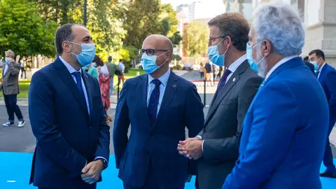 Manuel Baltar e Núñez Feijoo, xunto a outras autoridades, no acto celebrado en Santiago Manuel Baltar e Núñez Feijoo, xunto a outras autoridades, no acto celebrado en Santiago