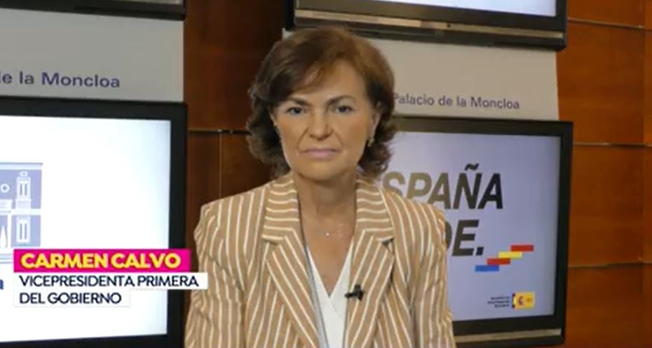 Carmen Calvo: "No está en la mesa congelar los sueldos de los funcionarios" Carmen Calvo: "No está en la mesa congelar los sueldos de los funcionarios"