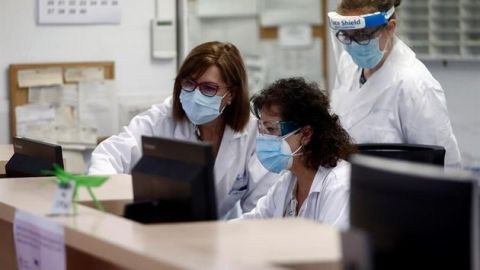 Médicos y enfermeras de Atención Primaria