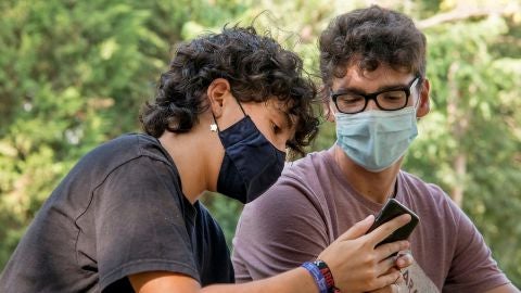 Pornograf&iacute;a y adolescentes