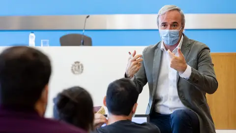 Jorge Azcón, alcalde de Zaragoza Jorge Azcón, alcalde de Zaragoza