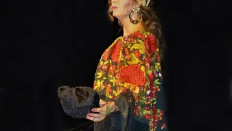 Eva María Cantante de Copla