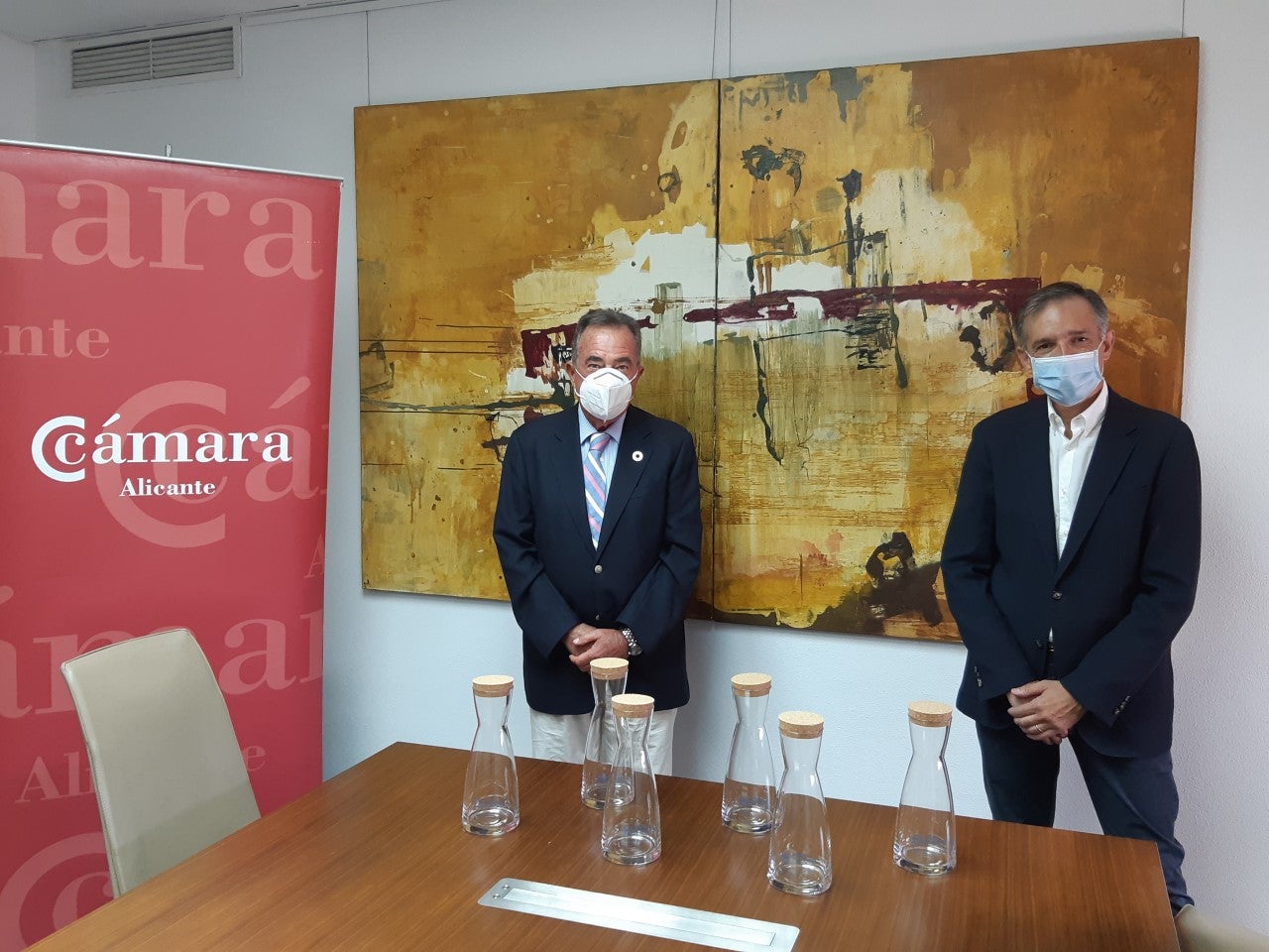 Aguas de Alicante y la Cámara de Comercio apuestan por la consecución de la Agenda 20-30 Aguas de Alicante y la Cámara de Comercio apuestan por la consecución de la Agenda 20-30