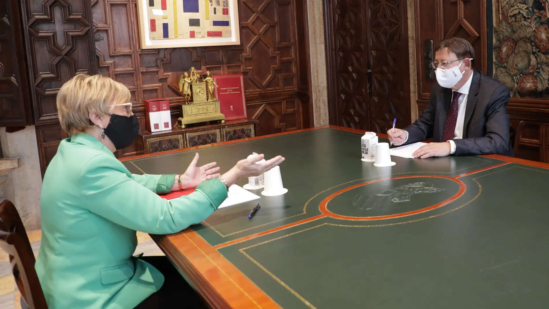 Ana Barceló con el presidente Ximo Puig