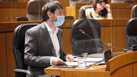 Adri&aacute;n Gimeno, gerente del IAJ