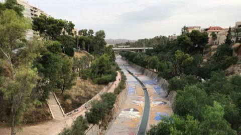 Ladera del r&iacute;o Vinalop&oacute; en Elche.