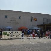 Cadena humana en Los Toruños
