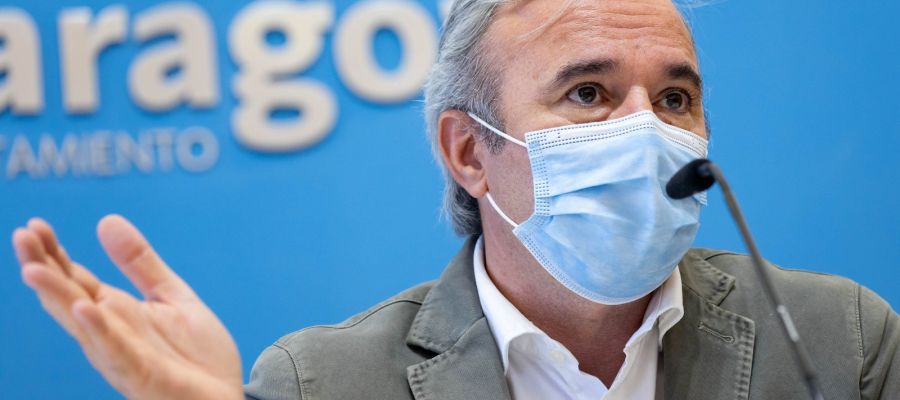 Jorge Azcón, alcalde de Zaragoza, durante la rueda de prensa Jorge Azcón, alcalde de Zaragoza, durante la rueda de prensa