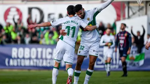 Mourad celebra uno de los goles que marcó en la Copa del Rey ante el Yeclano Deportivo. ELCHE CF