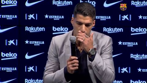 Luis Su&aacute;rez, durante su despedida