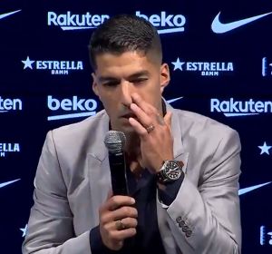 Luis Suárez deja el Barcelona emocionado: "Se va un ser humano que tiene sentimientos" Luis Suárez deja el Barcelona emocionado: "Se va un ser humano que tiene sentimientos"