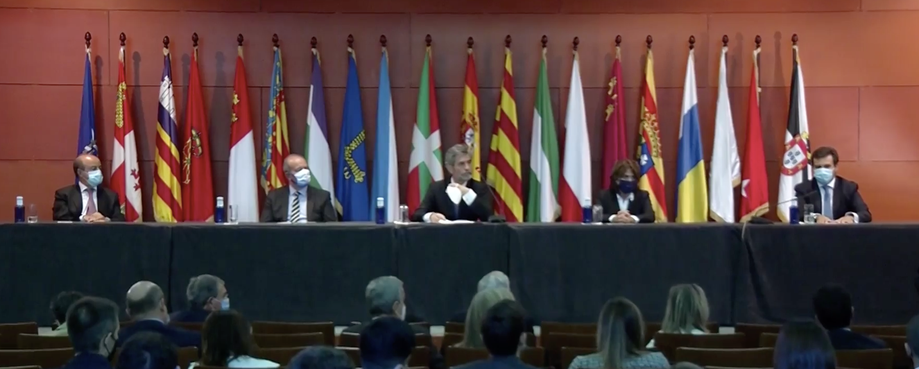 Lesmes expresa el "enorme pesar" por la ausencia del Rey, símbolo de "unidad y permanencia" del Estado Lesmes expresa el "enorme pesar" por la ausencia del Rey, símbolo de "unidad y permanencia" del Estado