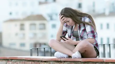 Ciberacoso, la asignatura pendiente que más duele JÓVENES Y TECNOLOGÍA