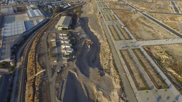 Trabajos en la plataforma del tramo Río Andarax-El Puche de la Línea de Alta Velocidad Almería-Murcia Trabajos en la plataforma del tramo Río Andarax-El Puche de la Línea de Alta Velocidad Almería-Murcia