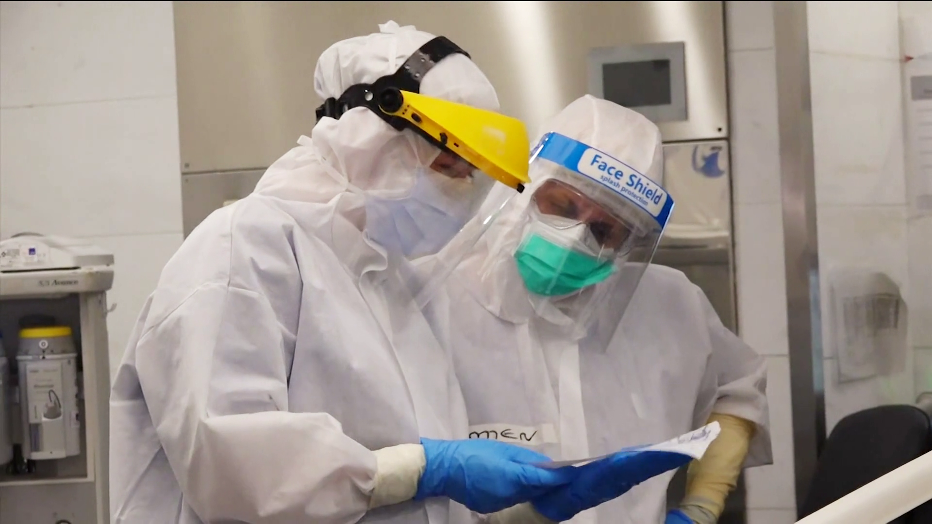 Datos del coronavirus en España: Sanidad notifica 11.998 nuevos contagios por coronavirus y 261 muertos Datos del coronavirus en España: Sanidad notifica 11.998 nuevos contagios por coronavirus y 261 muertos