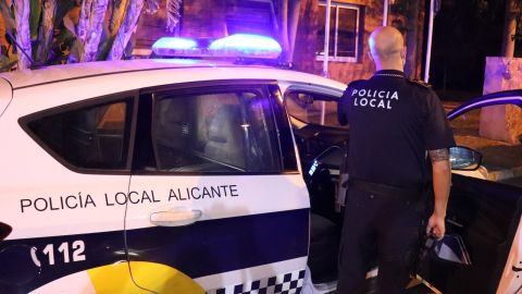 Patrulla de la Policía Local Patrulla de la Policía Local