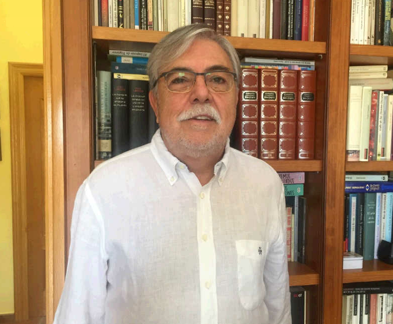 García Escribano señala el conformismo, la falta de actitud crítica y la resignación de la sociedad murciana García Escribano señala el conformismo, la falta de actitud crítica y la resignación de la sociedad murciana
