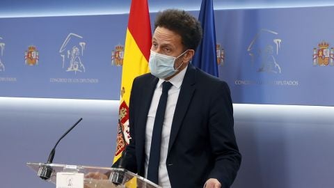 Edmundo Bal en rueda de prensa