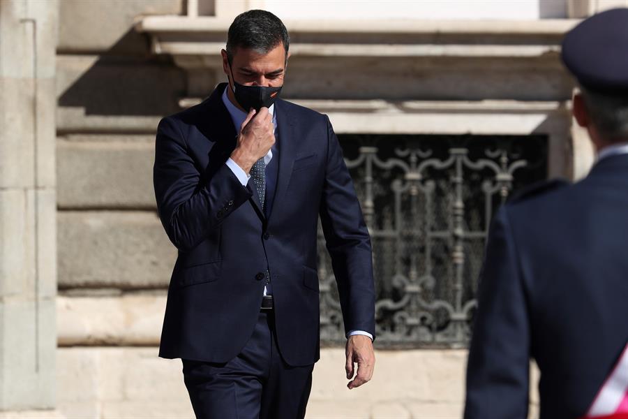 Las preguntas de Amón: "¿Se atrevería Sánchez a aplicar el estado de alarma en Cataluña?" Las preguntas de Amón: "¿Se atrevería Sánchez a aplicar el estado de alarma en Cataluña?"