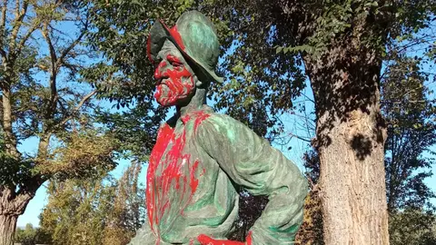 Estatua Francisco Pizarro