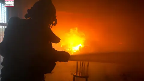 Imagen del incendio. Imagen del incendio.